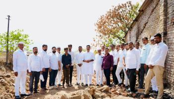 माणुसकीची भिंत! बेडसे येथील अग्निग्रस्ताला घर उभारणीसाठी भाजपा मावळ परिवारा'कडून मदतीचा हात