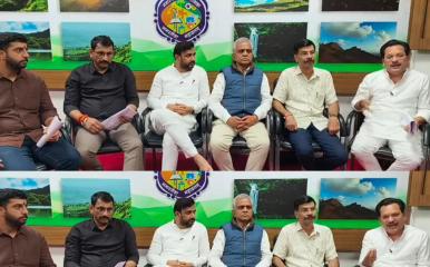 Lonavala News l मागील सत्ताधाऱ्यांच्या काळया कर्तृत्वाची यादी पुढील काळात उघड करणार… आरोप करताय.. आता आरोप सहन करण्याची ताकद सुद्धा ठेवा - धनंजय काळोखे