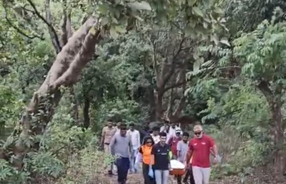 दुःखद घटना l लोहगड किल्ल्यावरून पडून तरुणाचा दुर्दैवी मृत्यू

